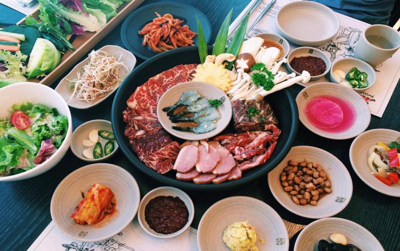 Yukssam BBQ Buffet